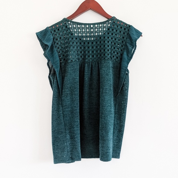 H&M flutter sleeve green blouse - Picture 4 of 4